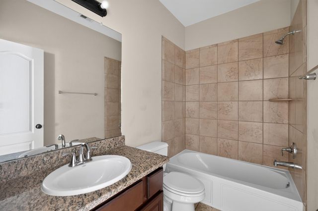15 Butternut Grove Place, Tomball, TX 77375