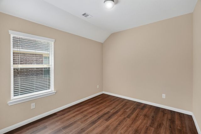 15 Butternut Grove Place, Tomball, TX 77375