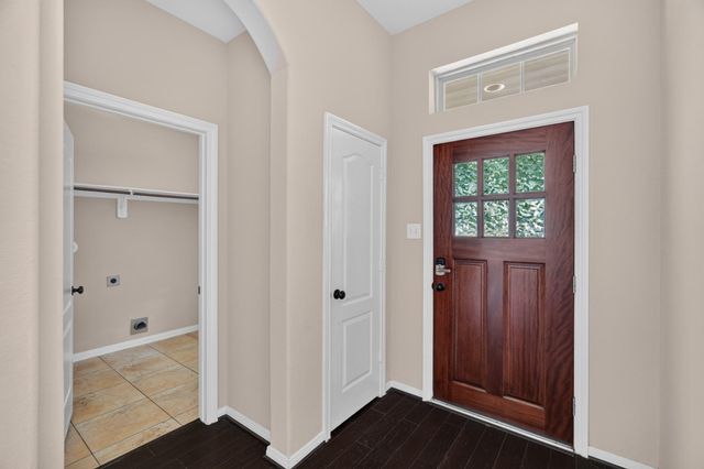 15 Butternut Grove Place, Tomball, TX 77375