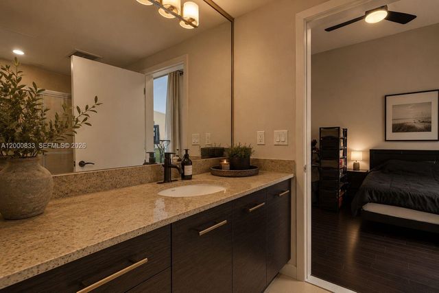 3029 NE 188th Street 721, Aventura, FL 33180