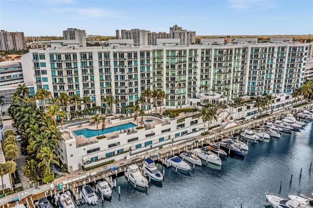 3029 NE 188th Street 721, Aventura, FL 33180