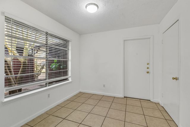 6611 Archgate Drive, Spring, TX 77373