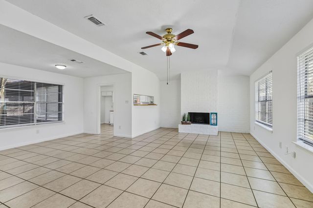 6611 Archgate Drive, Spring, TX 77373