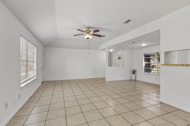 6611 Archgate Drive, Spring, TX 77373