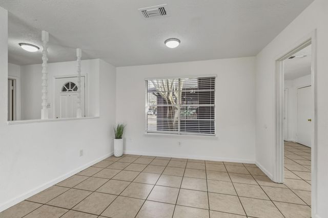 6611 Archgate Drive, Spring, TX 77373