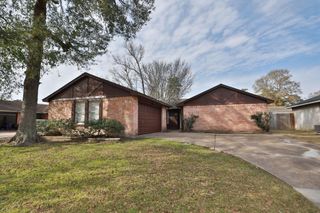 6611 Archgate Drive, Spring, TX 77373