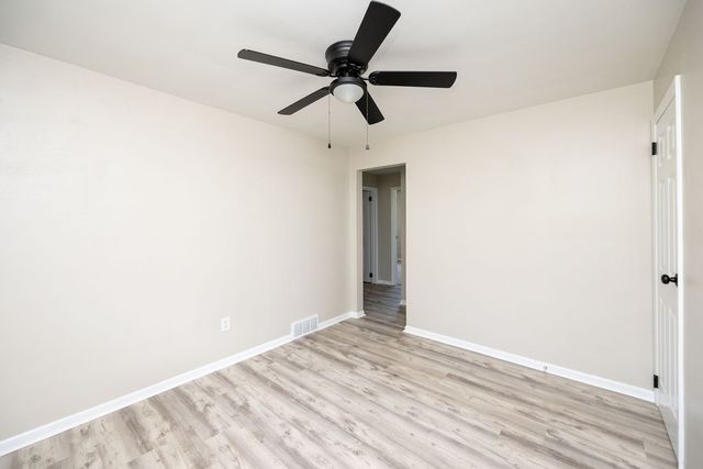 3774 W 5th Ave, West Mayfield, PA 15010