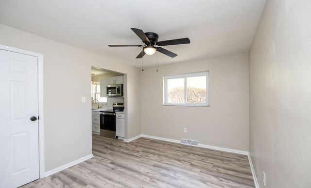 3774 W 5th Ave, West Mayfield, PA 15010