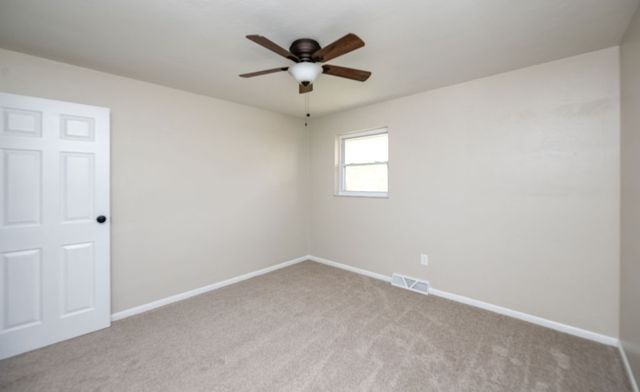 3774 W 5th Ave, West Mayfield, PA 15010