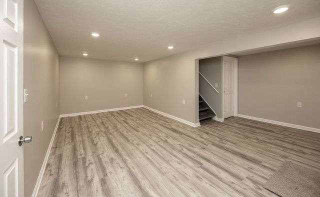 3774 W 5th Ave, West Mayfield, PA 15010