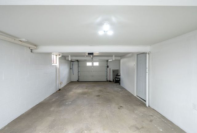 3774 W 5th Ave, West Mayfield, PA 15010