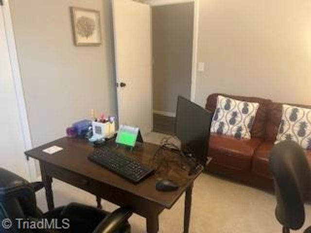 2542 Wood Valley Road, Winston-salem, NC 27106