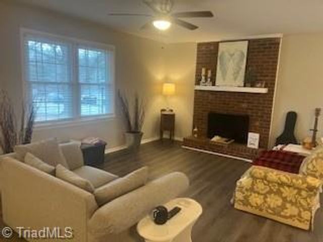 2542 Wood Valley Road, Winston-salem, NC 27106