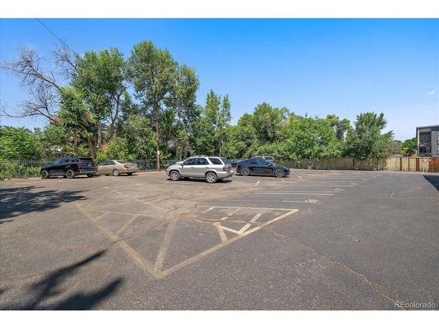 1021 Carr St 25, Denver, CO 80214