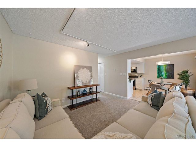 1021 Carr St 25, Denver, CO 80214