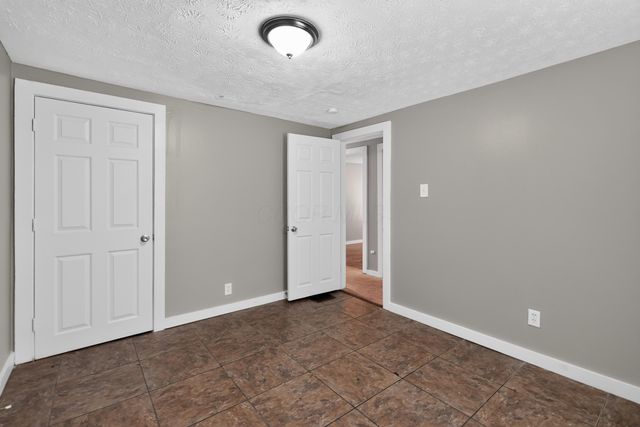 2475 Perdue Avenue, Columbus, OH 43211