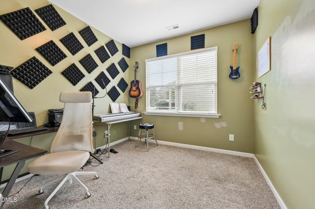 66 Sunflower Way, Clayton, NC 27527