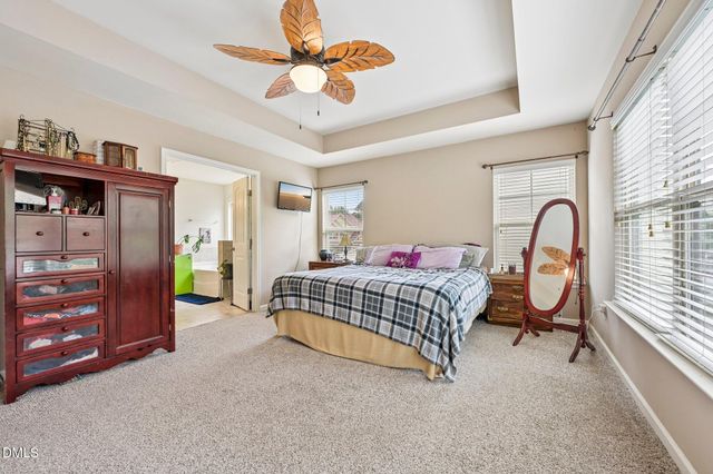 66 Sunflower Way, Clayton, NC 27527