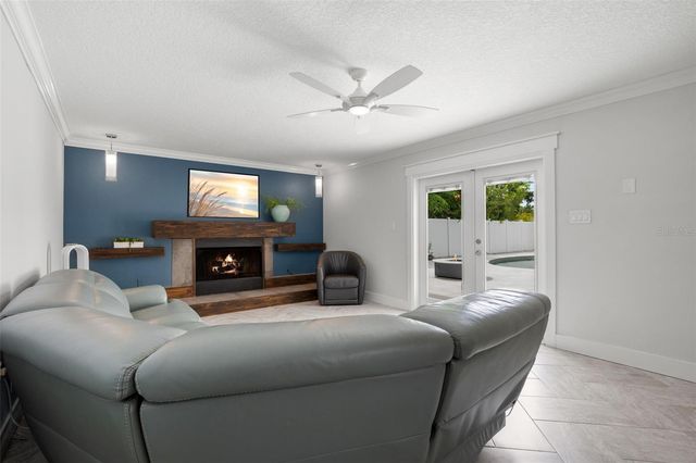 427 VILLAGRANDE AVENUE S, St Petersburg, FL 33707