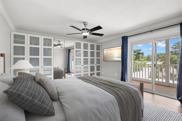427 VILLAGRANDE AVENUE S, St Petersburg, FL 33707
