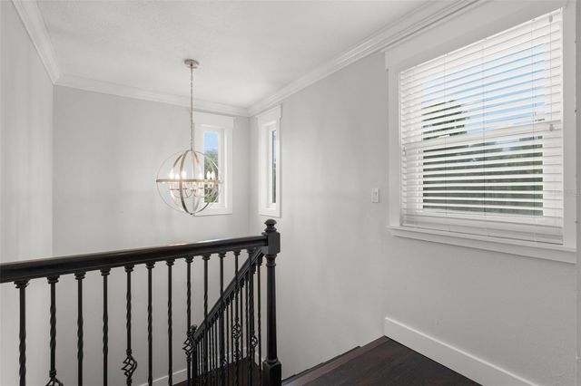 427 VILLAGRANDE AVENUE S, St Petersburg, FL 33707