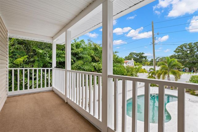 427 VILLAGRANDE AVENUE S, St Petersburg, FL 33707