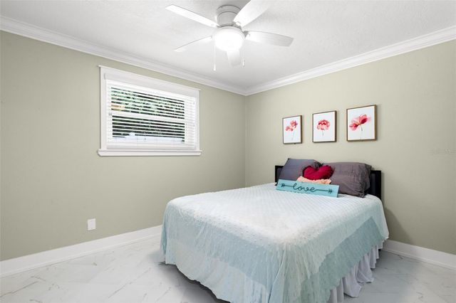 427 VILLAGRANDE AVENUE S, St Petersburg, FL 33707