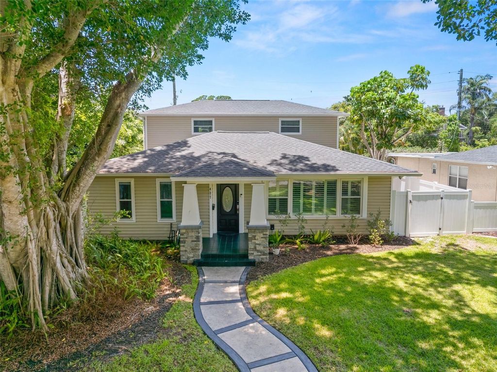 427 VILLAGRANDE AVENUE S, St Petersburg, FL 33707