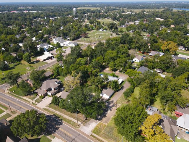 605 N Main Street, Winnsboro, TX 75494