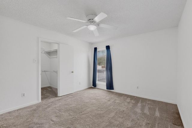 2106 Rainbow Drive 4212, Arlington, TX 76011