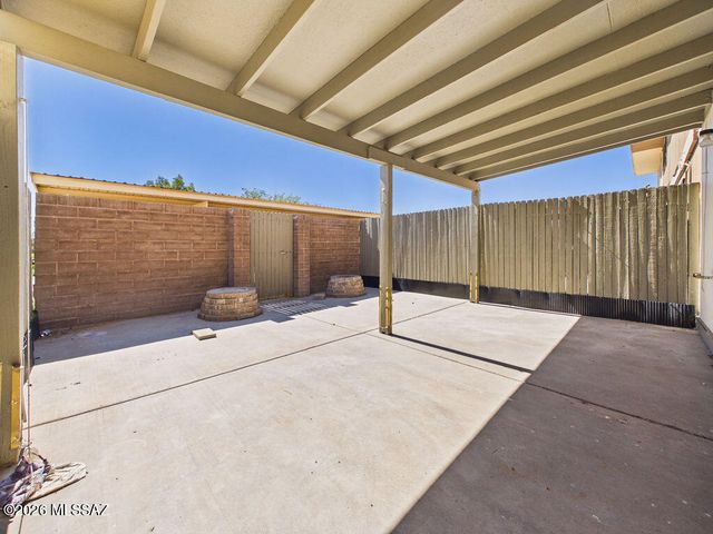 5860 S Del Moral Boulevard, Tucson, AZ 85706