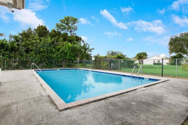 1968 Monks Court, West Palm Beach, FL 33415