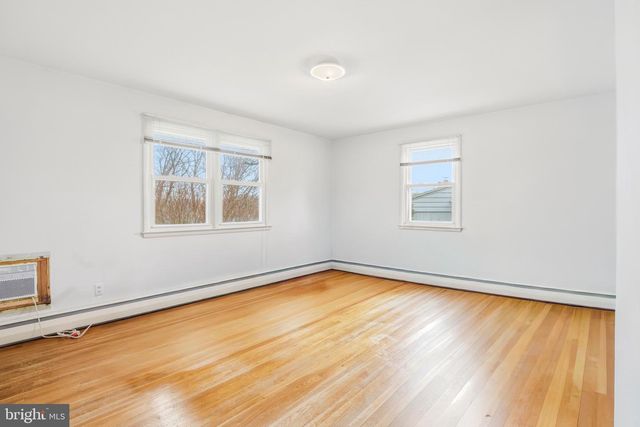 2109 EASTHAM RD, Lutherville Timonium, MD 21093