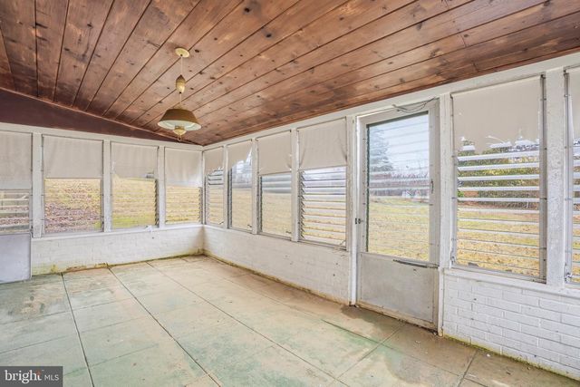 2109 EASTHAM RD, Lutherville Timonium, MD 21093