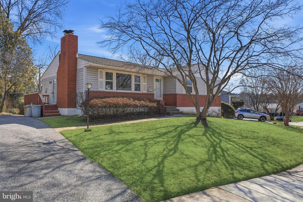 2109 EASTHAM RD, Lutherville Timonium, MD 21093