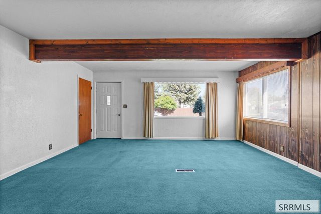 2930 E Teton Street, Ammon, ID 83406