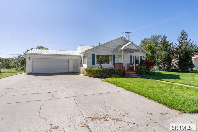 2930 E Teton Street, Ammon, ID 83406