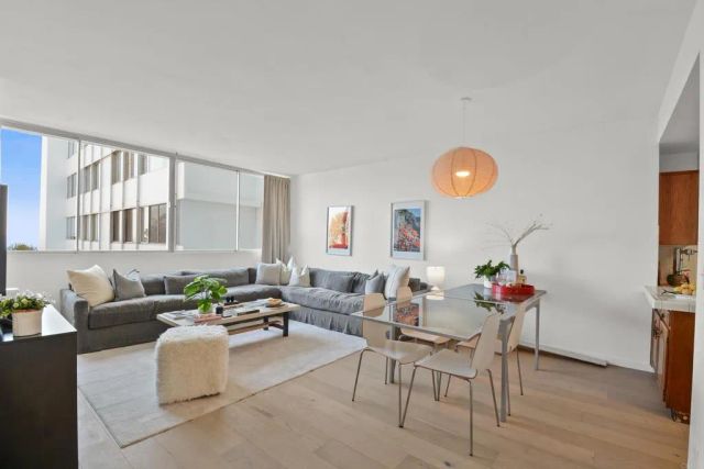 17352 W Sunset Boulevard 204, Pacific Palisades, CA 90272