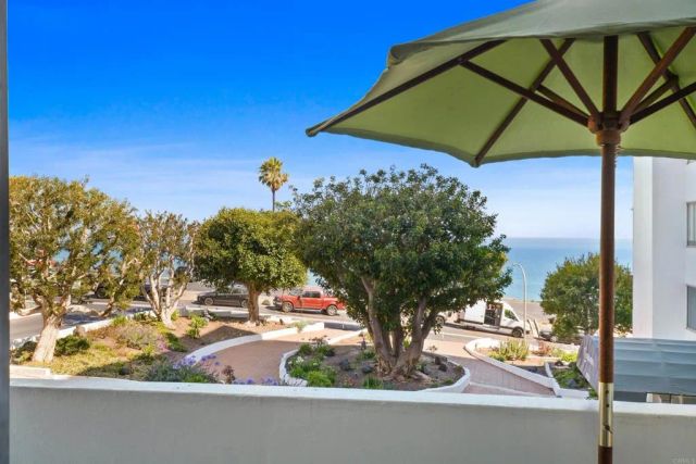 17352 W Sunset Boulevard 204, Pacific Palisades, CA 90272