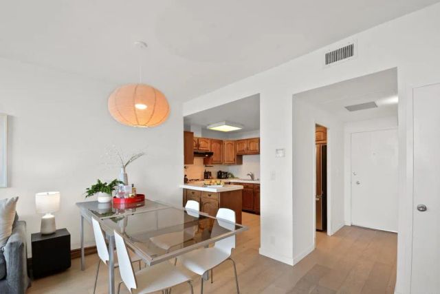 17352 W Sunset Boulevard 204, Pacific Palisades, CA 90272