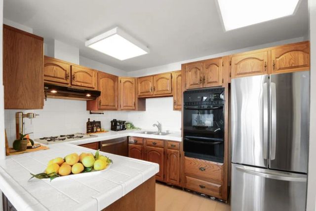 17352 W Sunset Boulevard 204, Pacific Palisades, CA 90272
