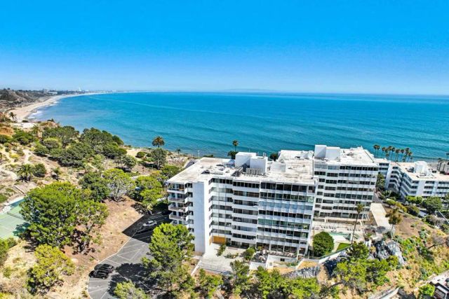 17352 W Sunset Boulevard 204, Pacific Palisades, CA 90272