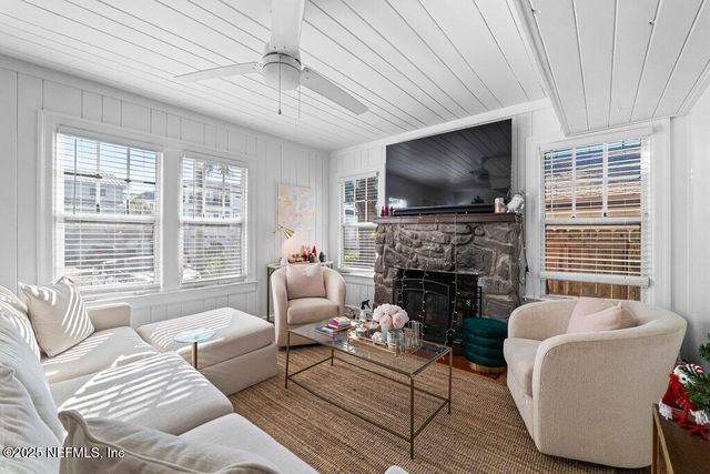 123 18TH Avenue N, Jacksonville Beach, FL 32250