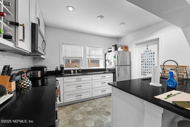 123 18TH Avenue N, Jacksonville Beach, FL 32250