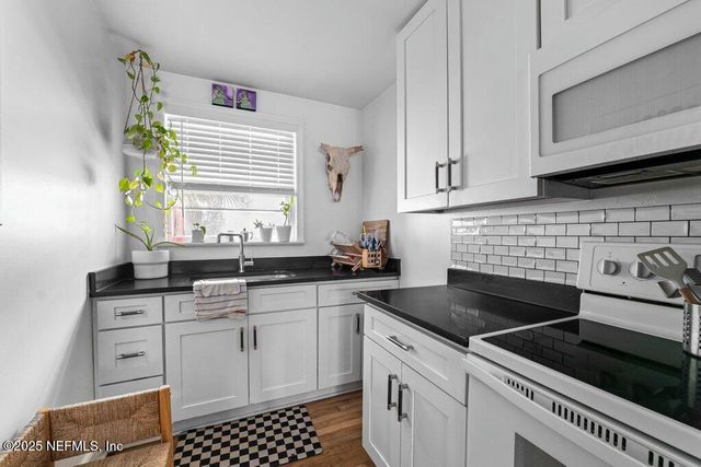 123 18TH Avenue N, Jacksonville Beach, FL 32250