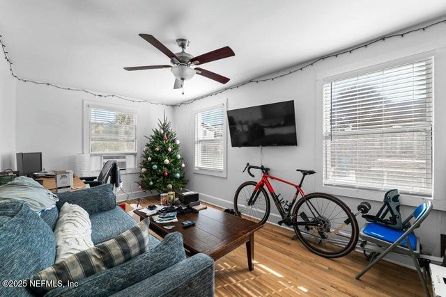 123 18TH Avenue N, Jacksonville Beach, FL 32250