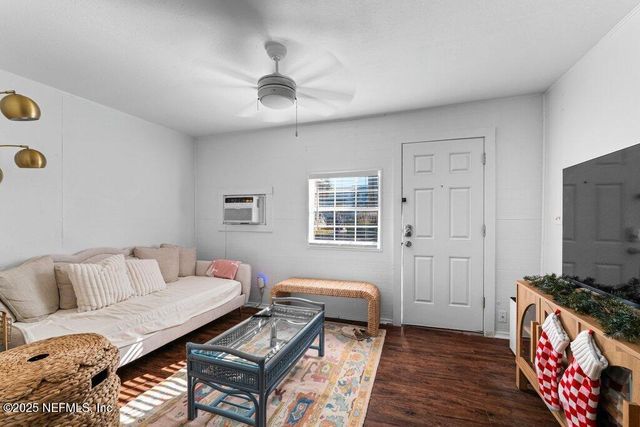 123 18TH Avenue N, Jacksonville Beach, FL 32250