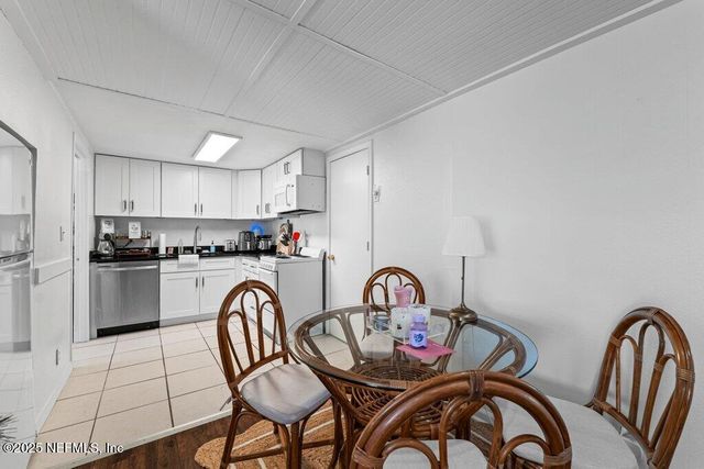 123 18TH Avenue N, Jacksonville Beach, FL 32250