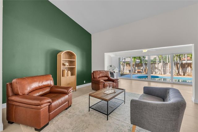 3605 SW 23rd Street, Delray Beach, FL 33445