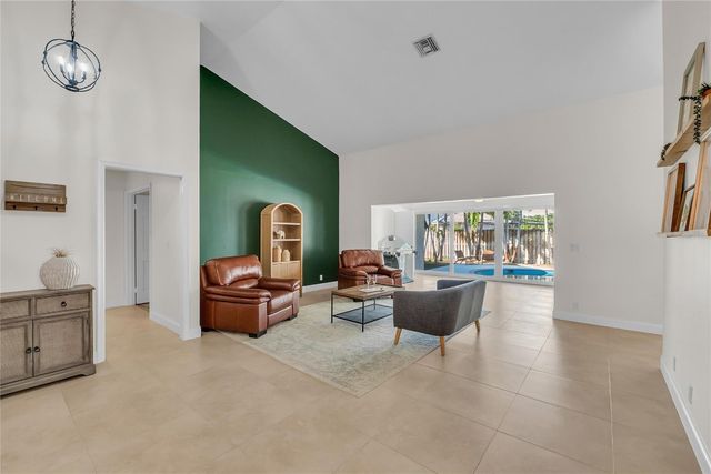 3605 SW 23rd Street, Delray Beach, FL 33445